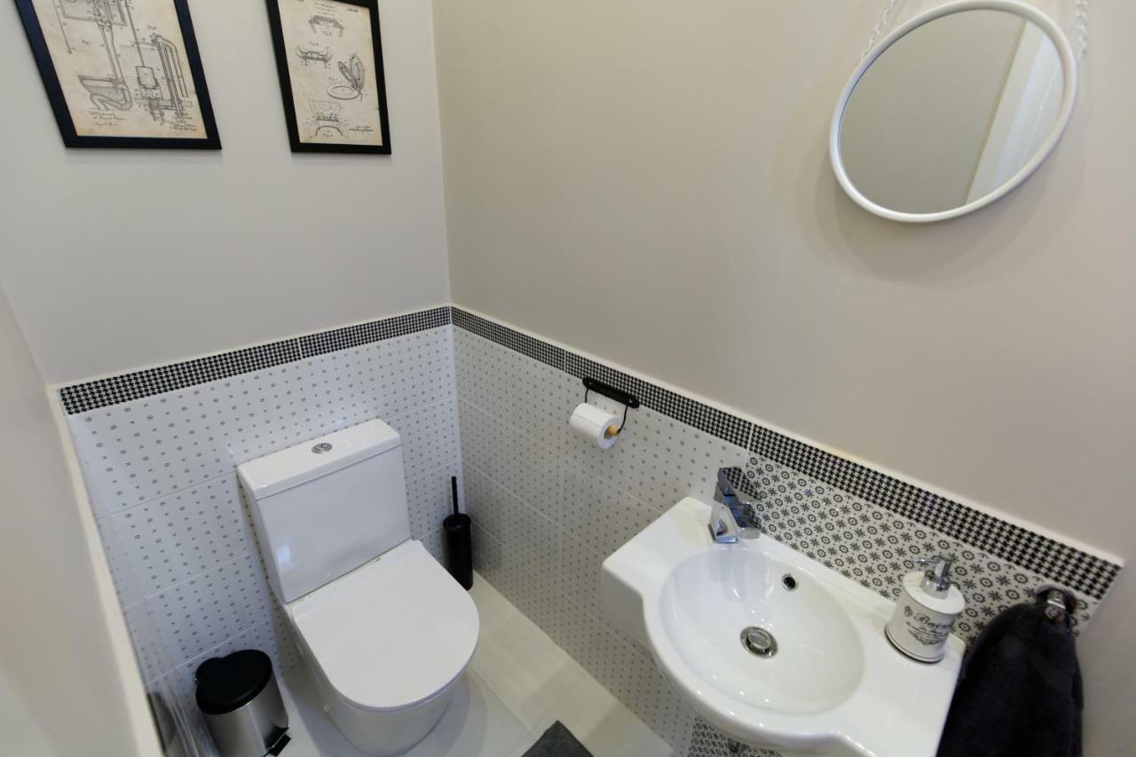 E13 - Elegant Apartment Budapeszt Zewnętrze zdjęcie