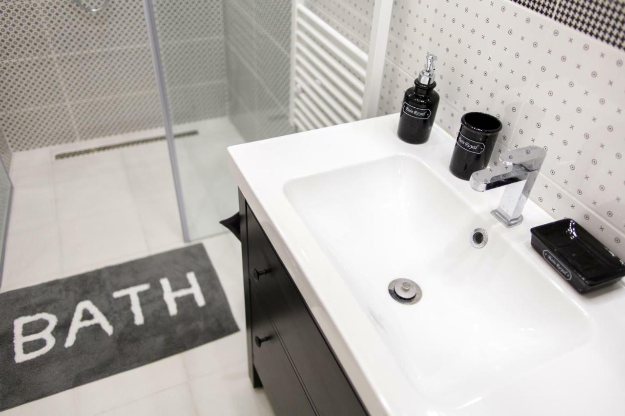 E13 - Elegant Apartment Budapeszt Zewnętrze zdjęcie